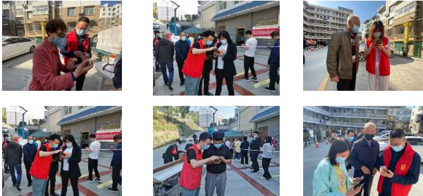 干警服務(wù)群眾核酸檢測1.jpg