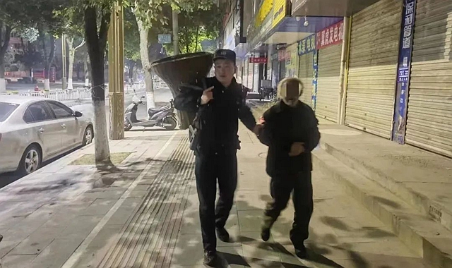 1.jpg