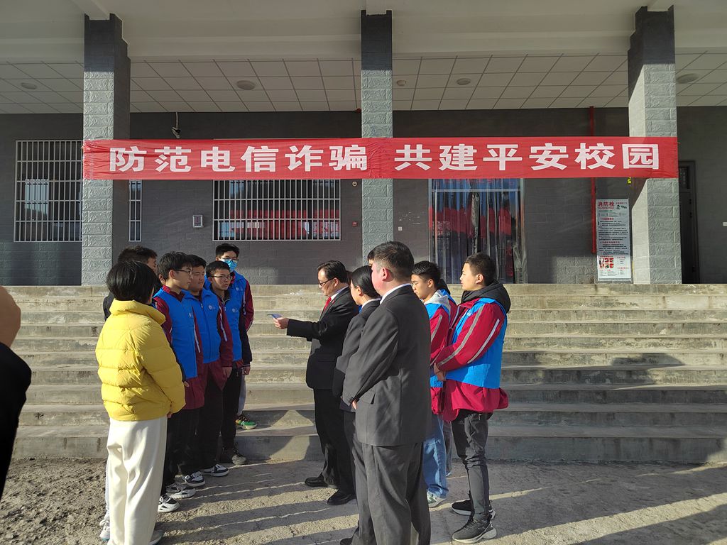 61d36bb3145a7973ea271b56102a6bb_副本.jpg